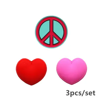 3 Pack eredeti 3D Mini rózsaszín és piros szív cipő dekorációk Aranyos békejel gombok Fit szalagok csat gyerek party X-mas ajándékok
