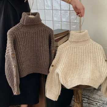 Gyermekruházat Lány pulóver 2023 ősz Tél Új, divatos koreai stílusú lányok Egyszerű retro pulóver Laza pulóver
